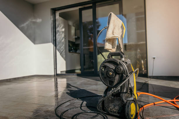 Best Oil Spill Cleanup  in Stoughton, WI